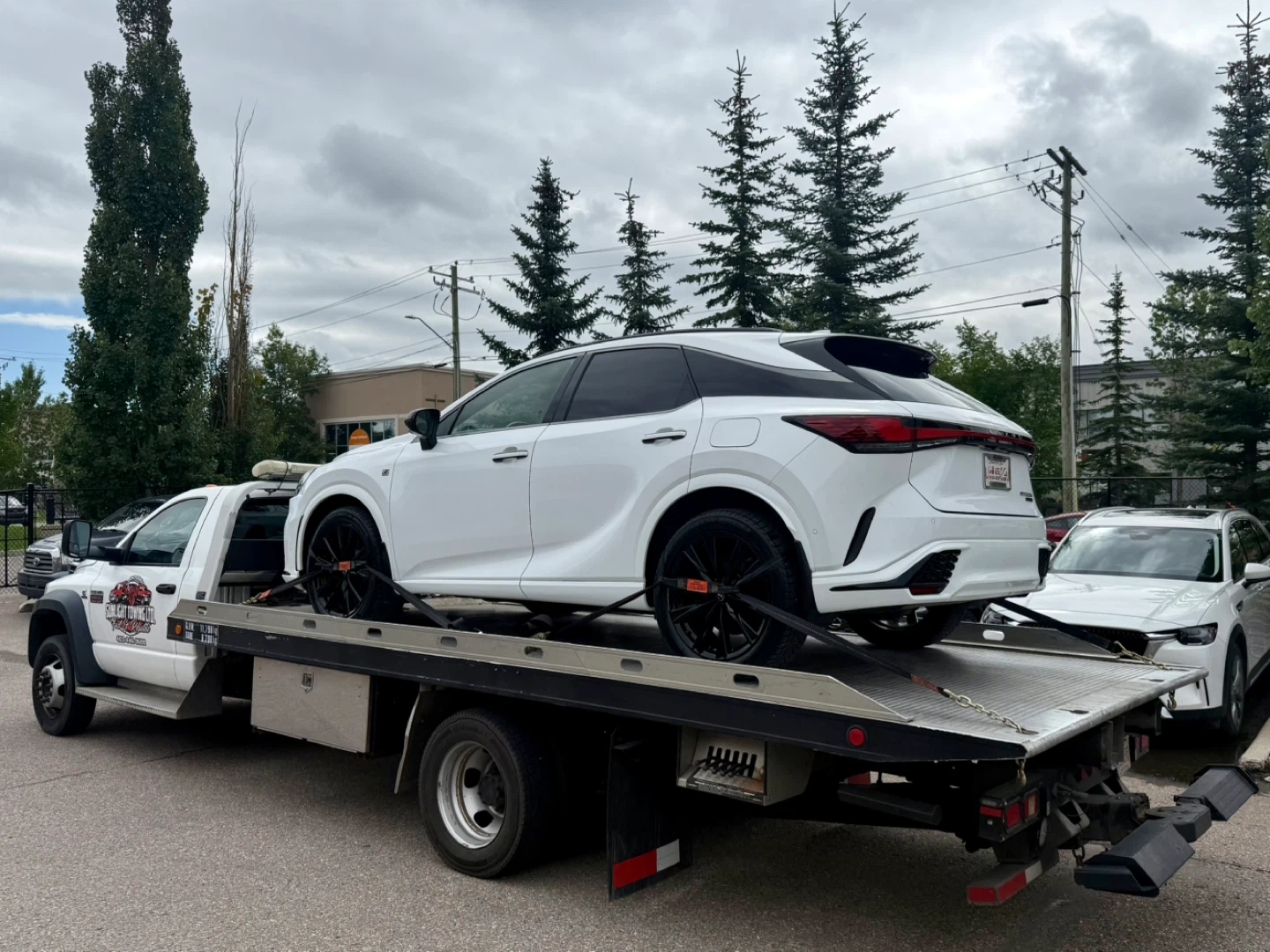 Towing Services & Cash For Scrap Cars 403-446-0600 - photo 2