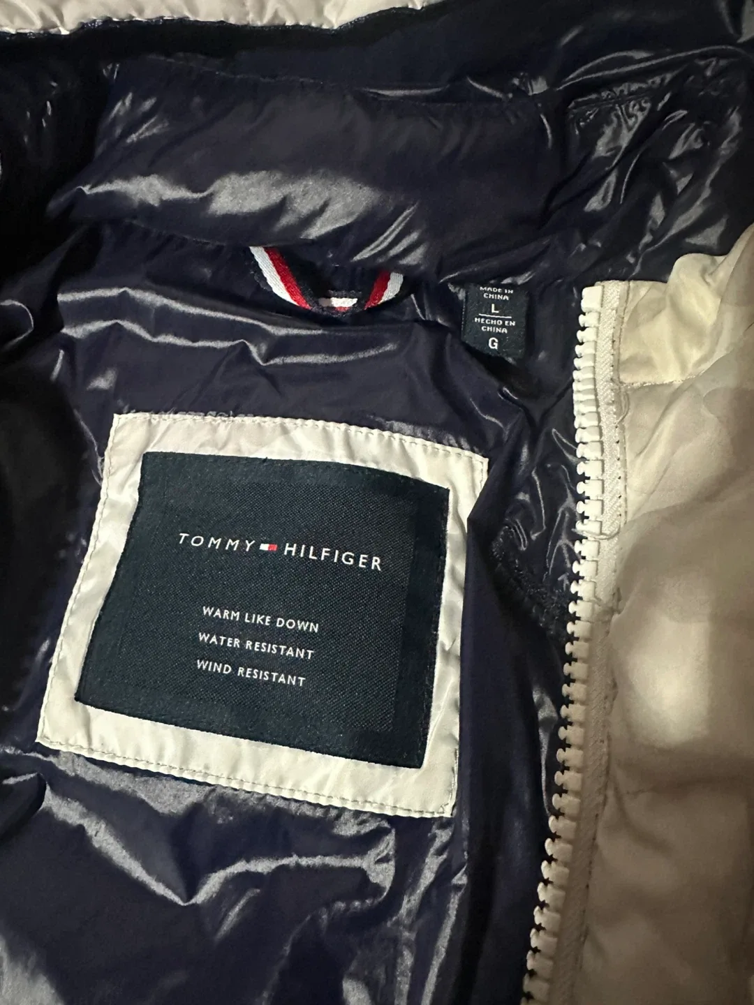 Tommy Hilfiger Camo Puffer Jacket, Size G Large image indicator(2)