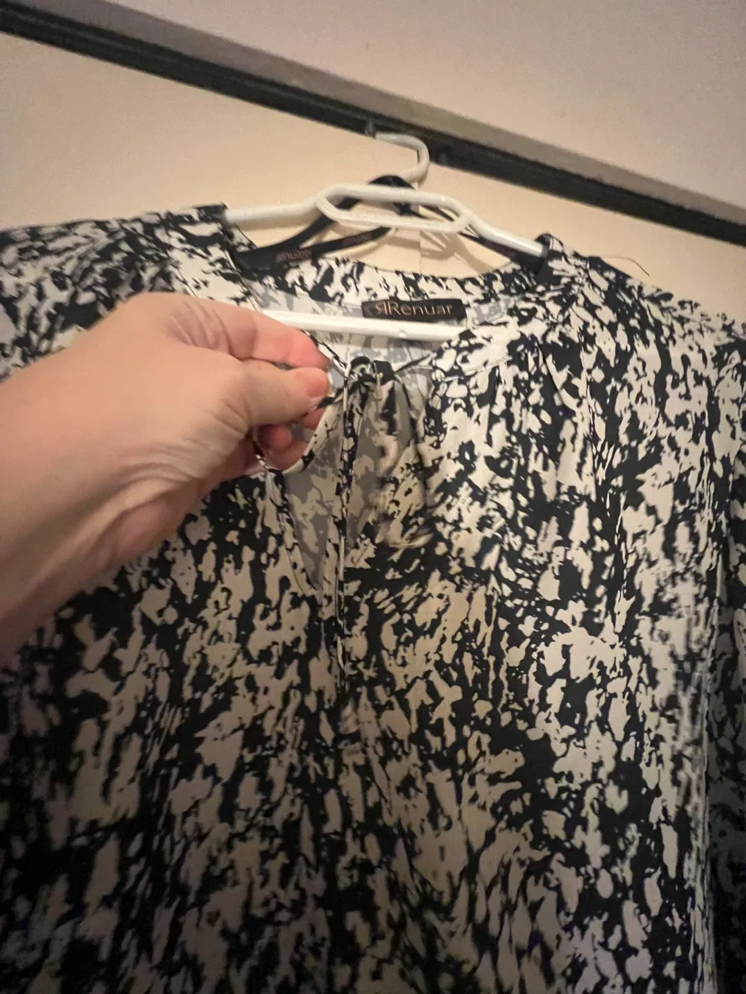 Renuar Black & White Blouse - Size XXL image indicator(9)