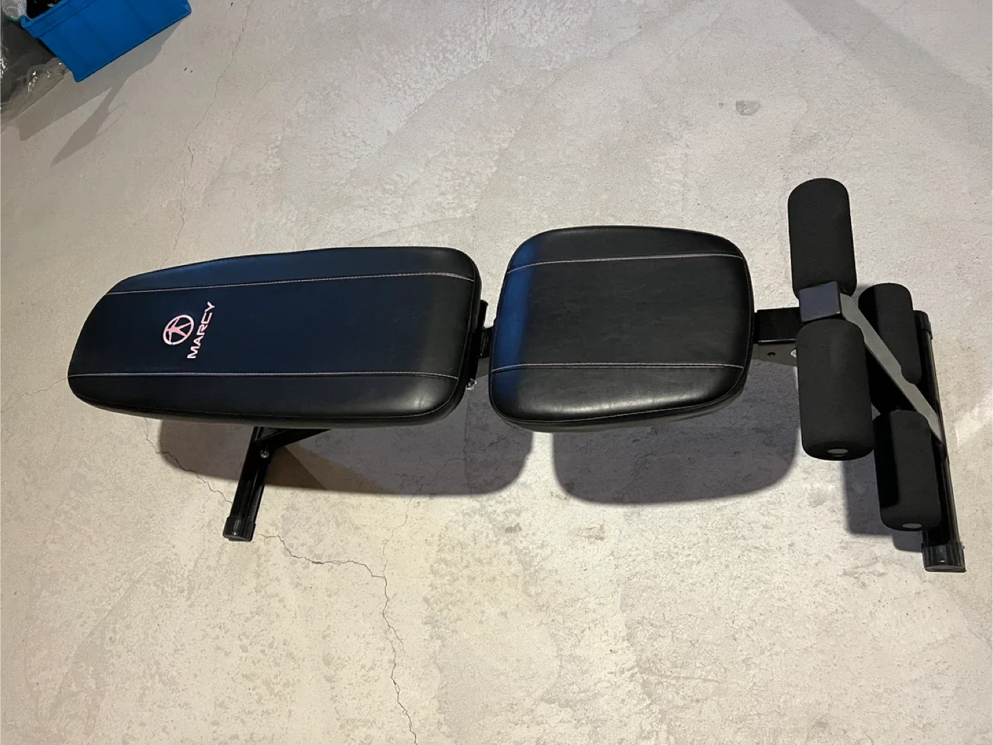 Workout Bench (Excellent Condition) image indicator(7)