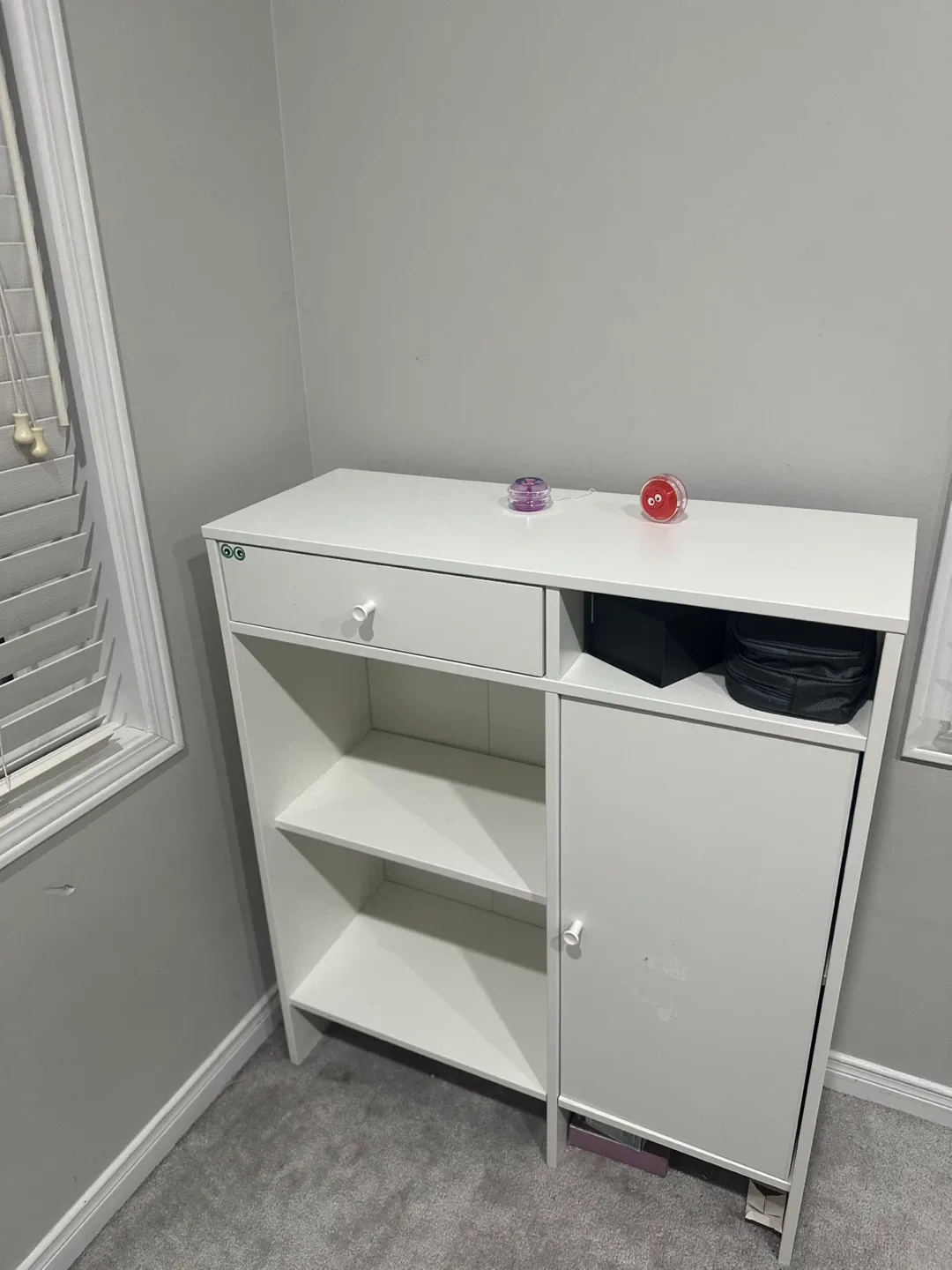 IKEA Hemnes White Hallway Cabinet image indicator(3)