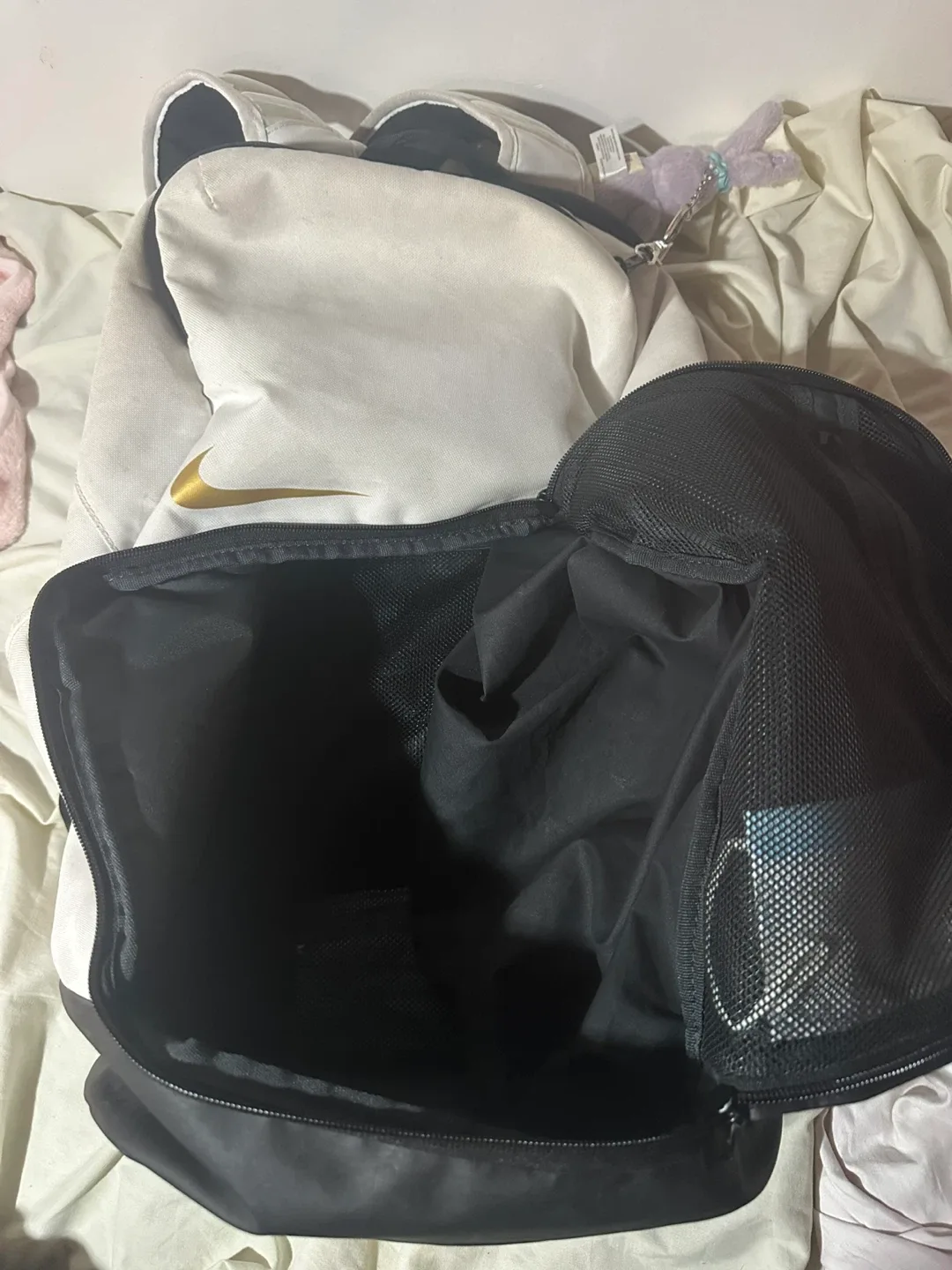 Nike Elite Backpack - White/Black image indicator(2)