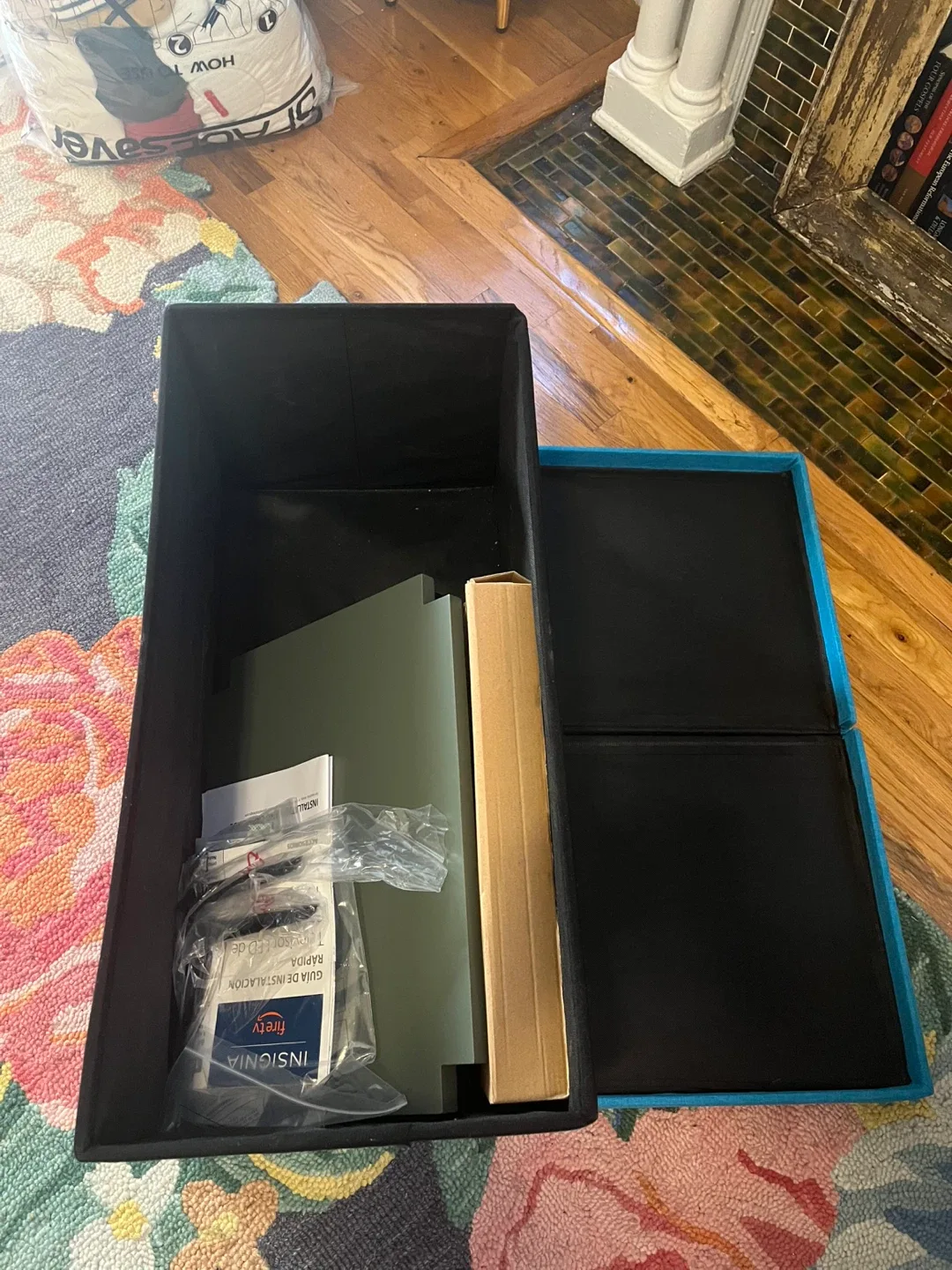 Blue Storage Ottoman image indicator(7)