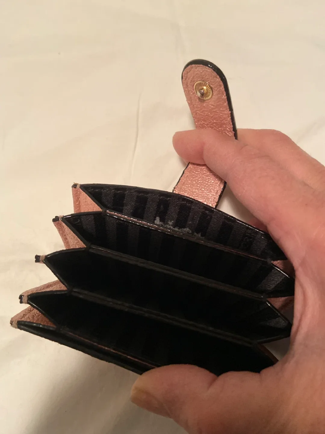 Victoria's Secret Card Holder image indicator(2)