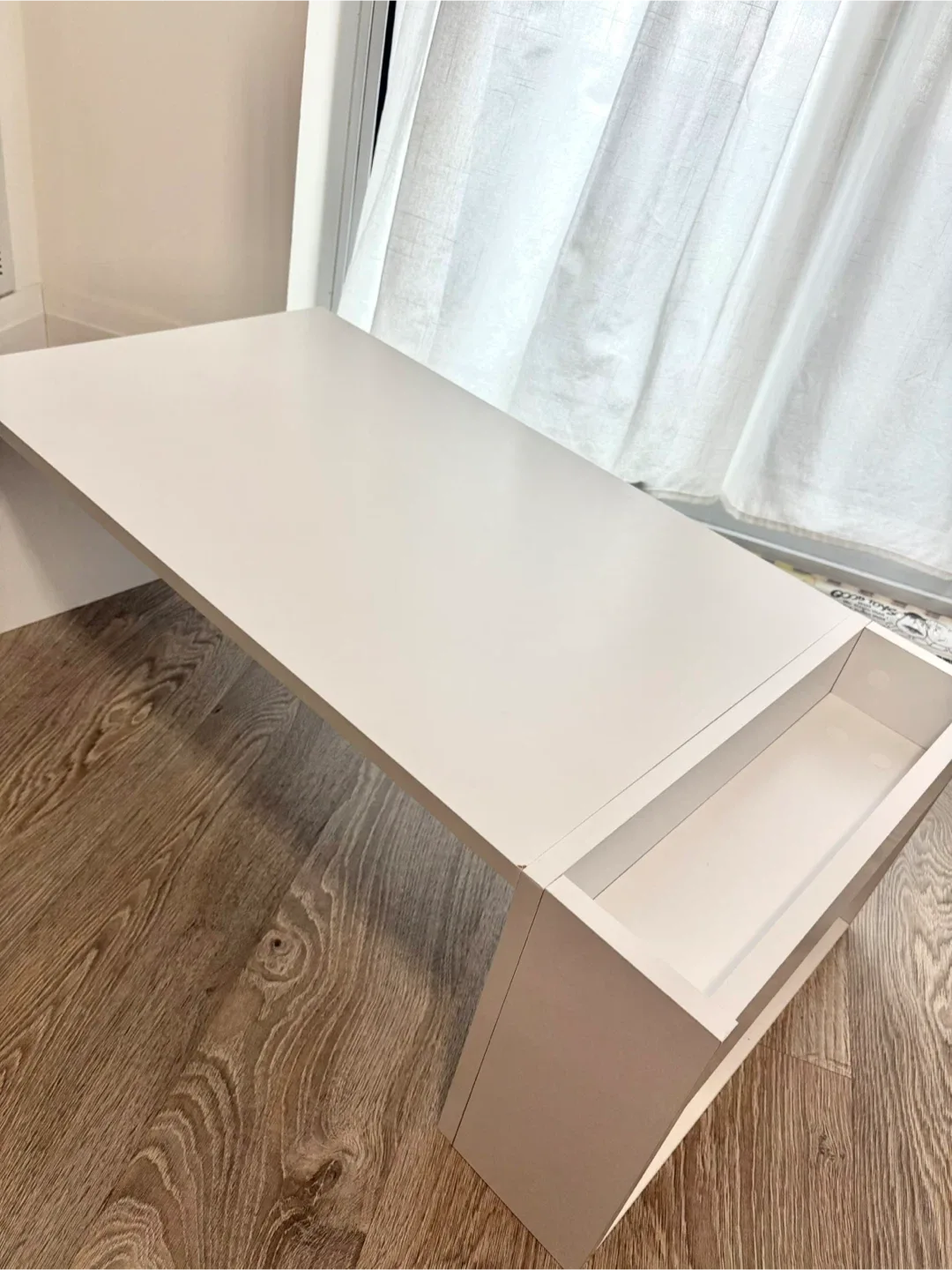 Dekorister White Coffee Table with Storage image indicator(6)