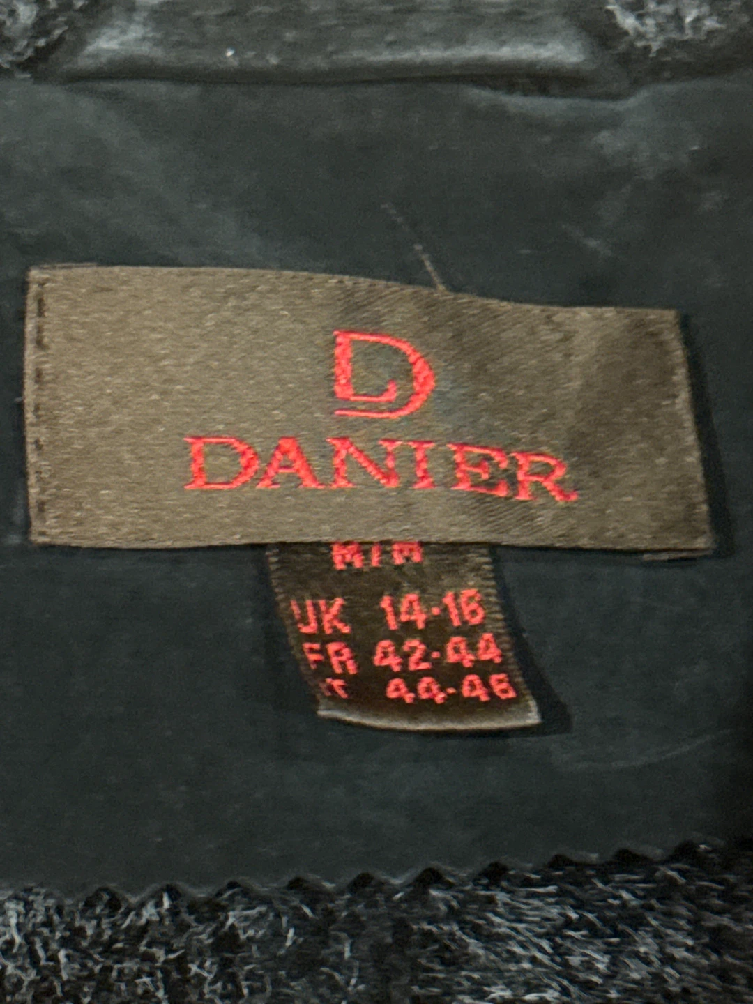 Danier Black Shearling Coat UK 14-16 - photo 2