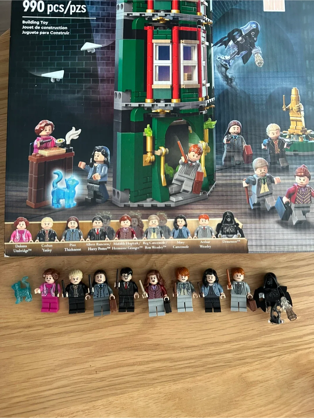 LEGO Harry Potter: The Ministry of Magic (76403) Retired Set image indicator(3)