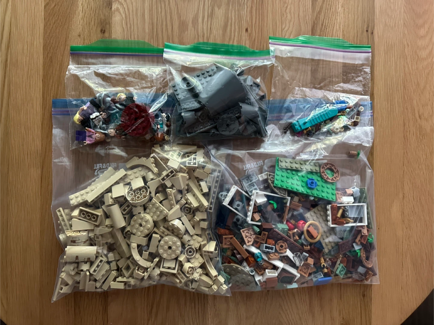 LEGO Harry Potter: Retired Hogwarts Astronomy Tower Set (75969) - photo 5