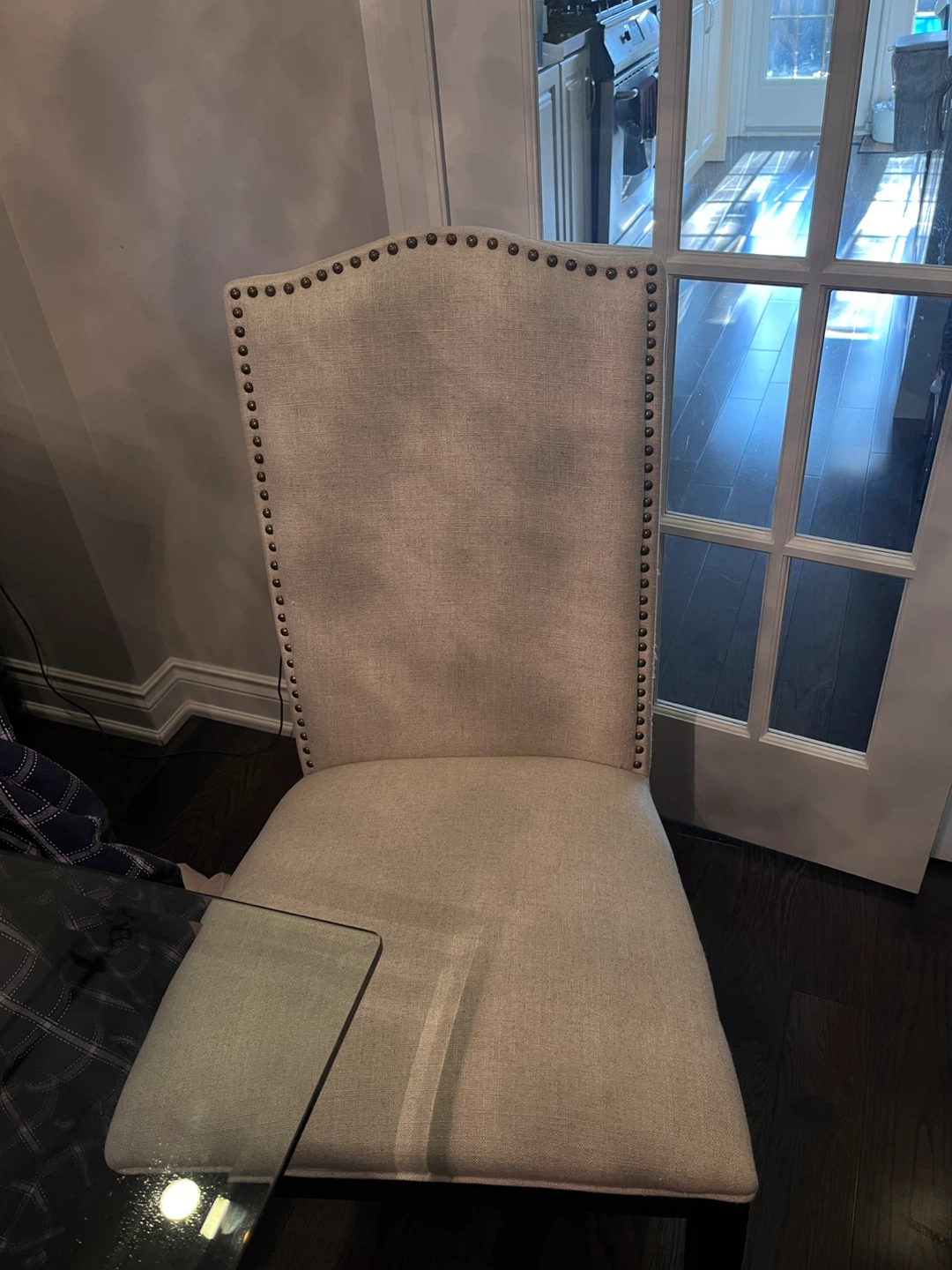 Dining Table with 6 Upholstered Chairs - photo 4