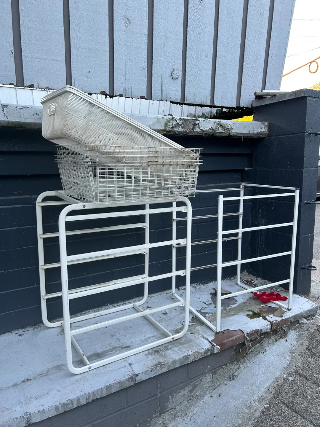 White Metal Storage Rack & Baskets