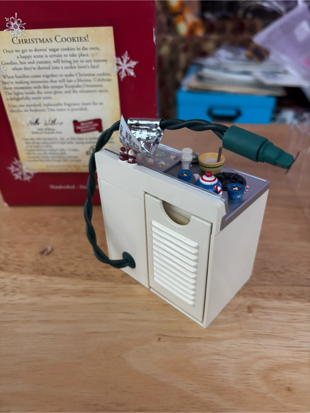 Hallmark Keepsake Christmas Cookies Ornament - photo 3