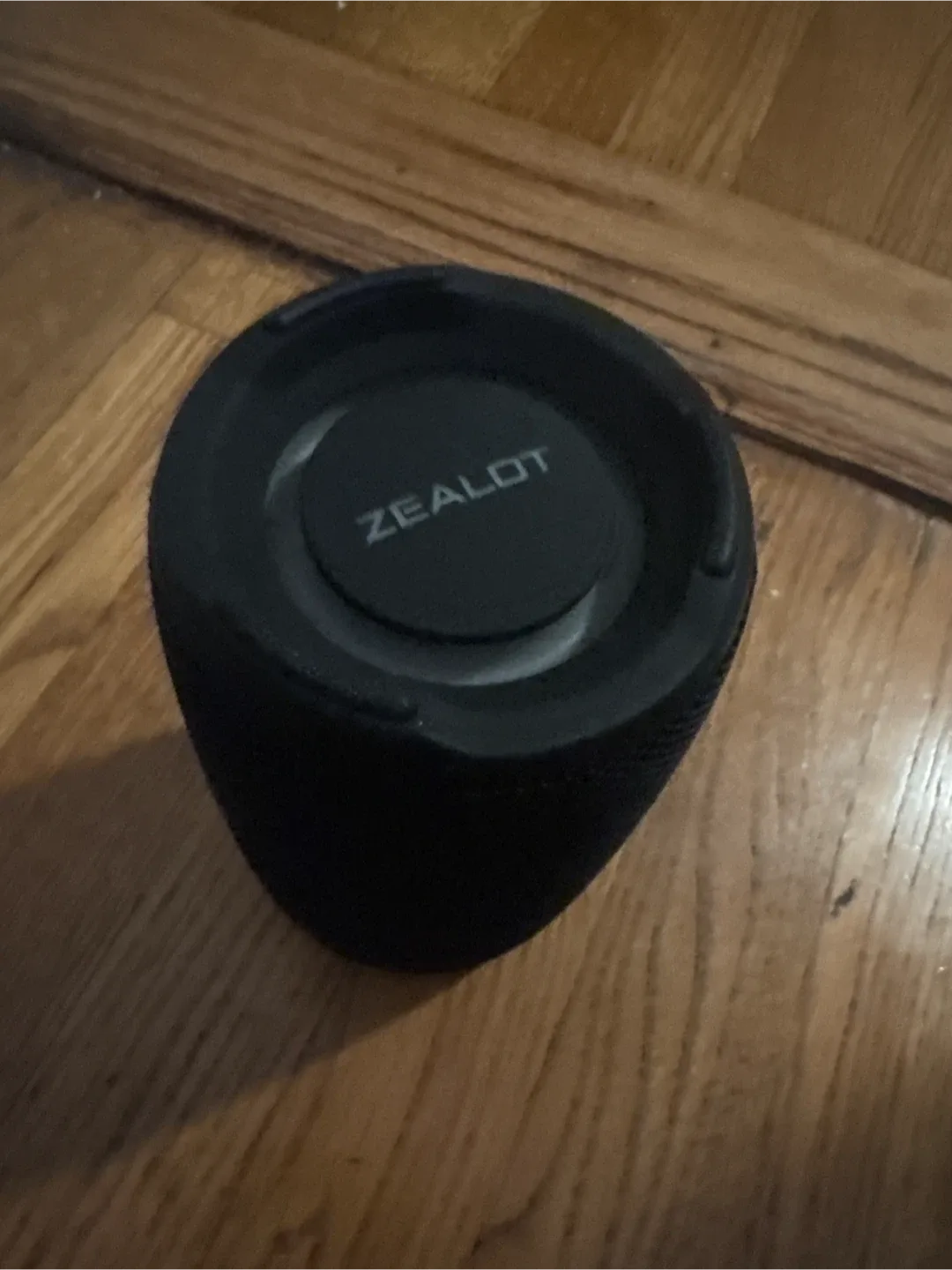 Zealot Black Bluetooth Speaker - BASS blaster