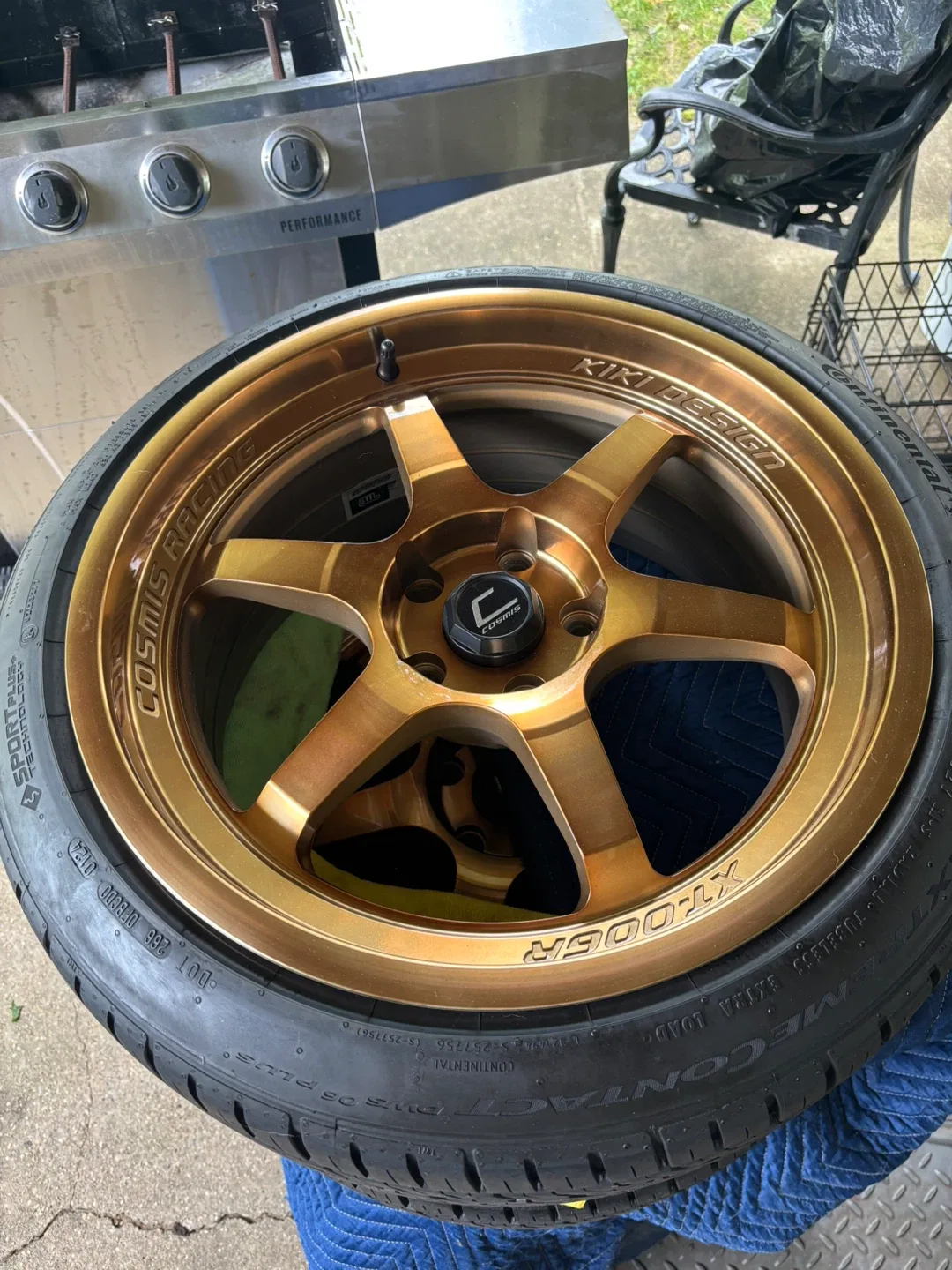 Cosmis Racing XT-005R Bronze Wheels & Continental Tire image indicator(8)