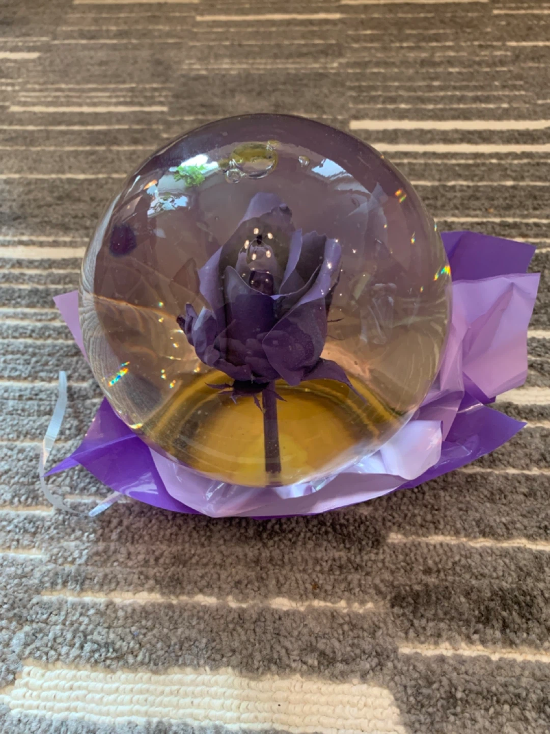Purple Rose in Glass Dome Globe - photo 2