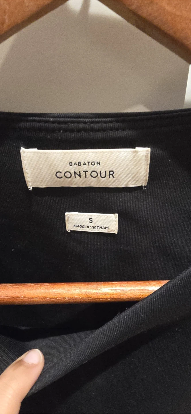 Babaton Contour Black T-Shirt - Size S - photo 3
