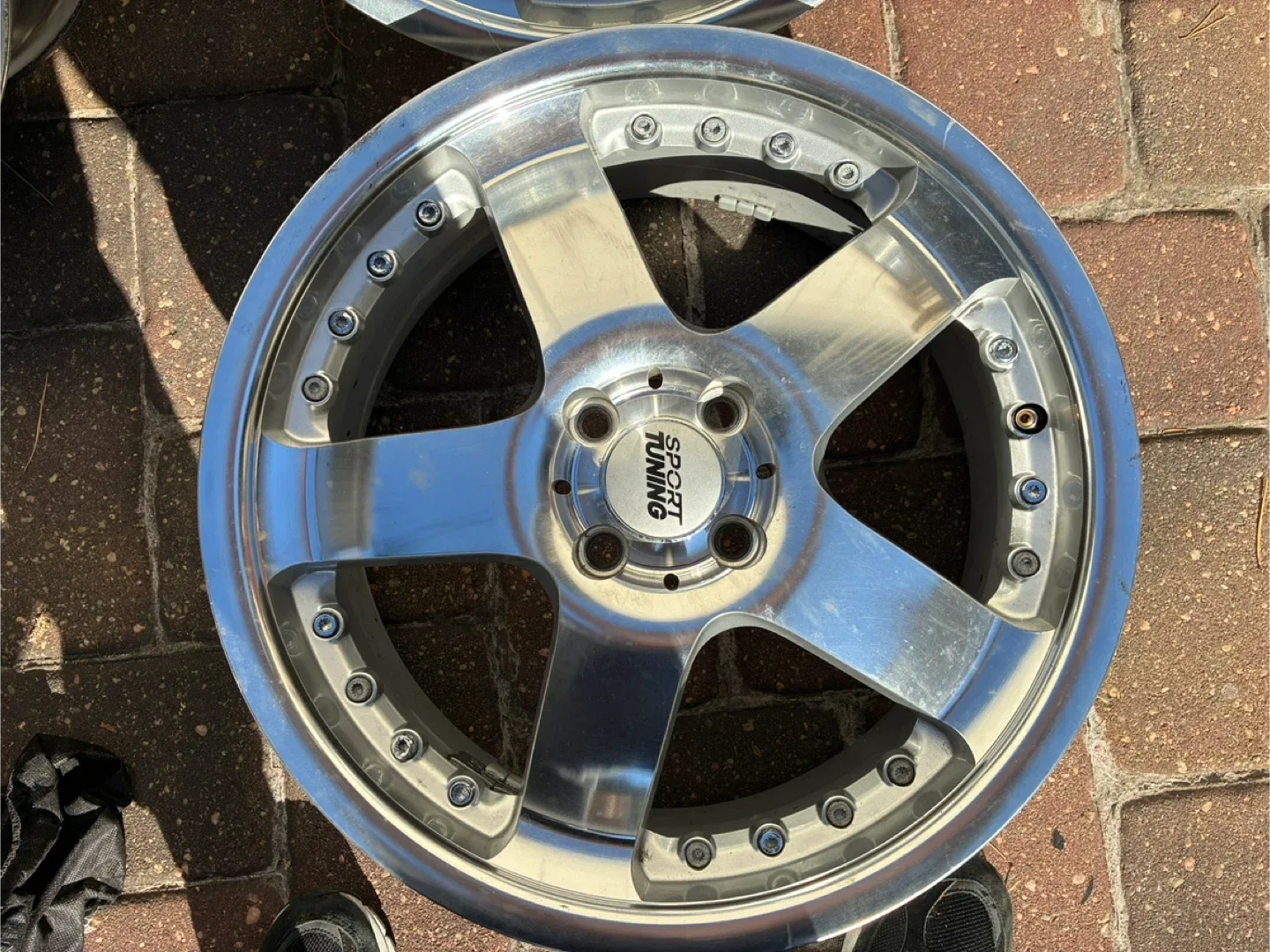 Velox 17" Wheels - 17x7½, 4x100/114.3 PCD image indicator(5)