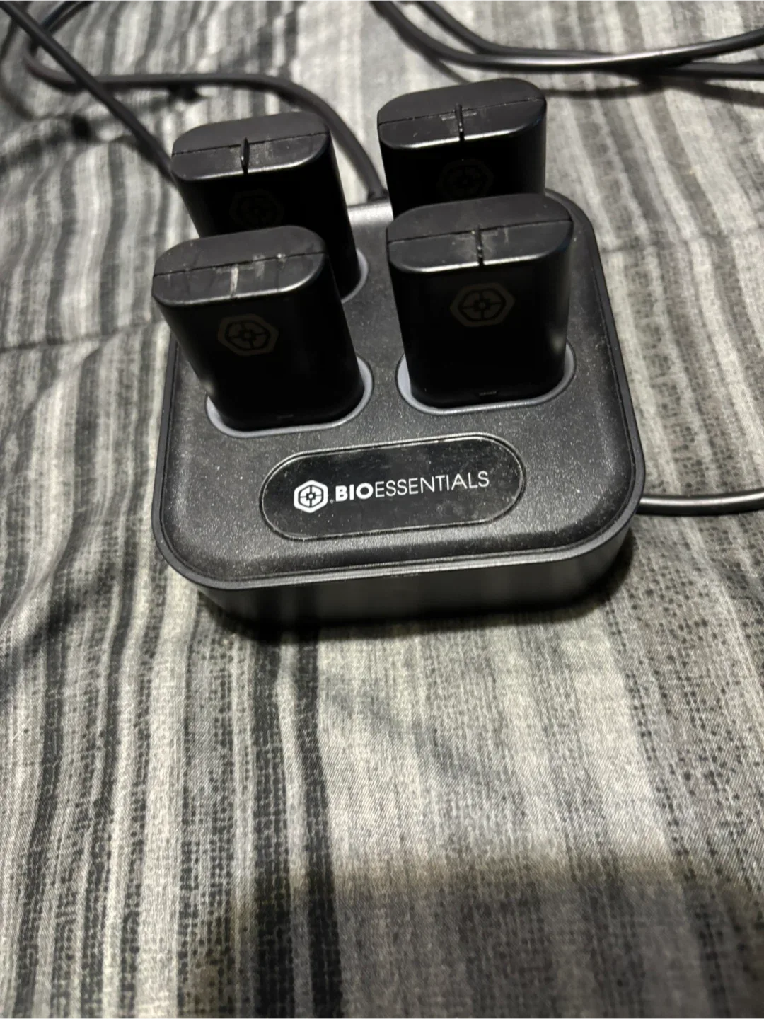 Xbox Series X Console & Controllers image indicator(2)