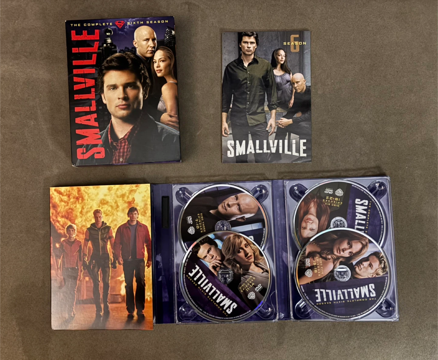 Smallville Complete Season 6 DVD Box Set - photo 2