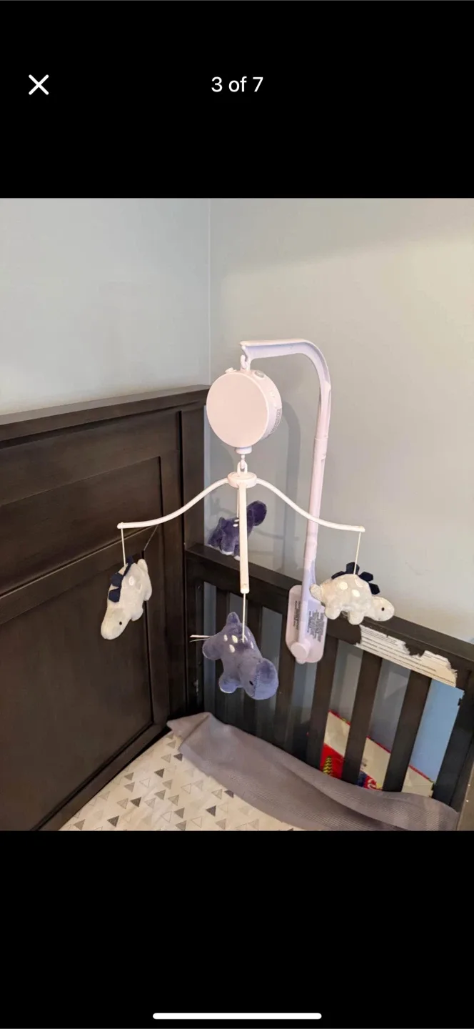 Convertible Crib and Mobile image indicator(2)