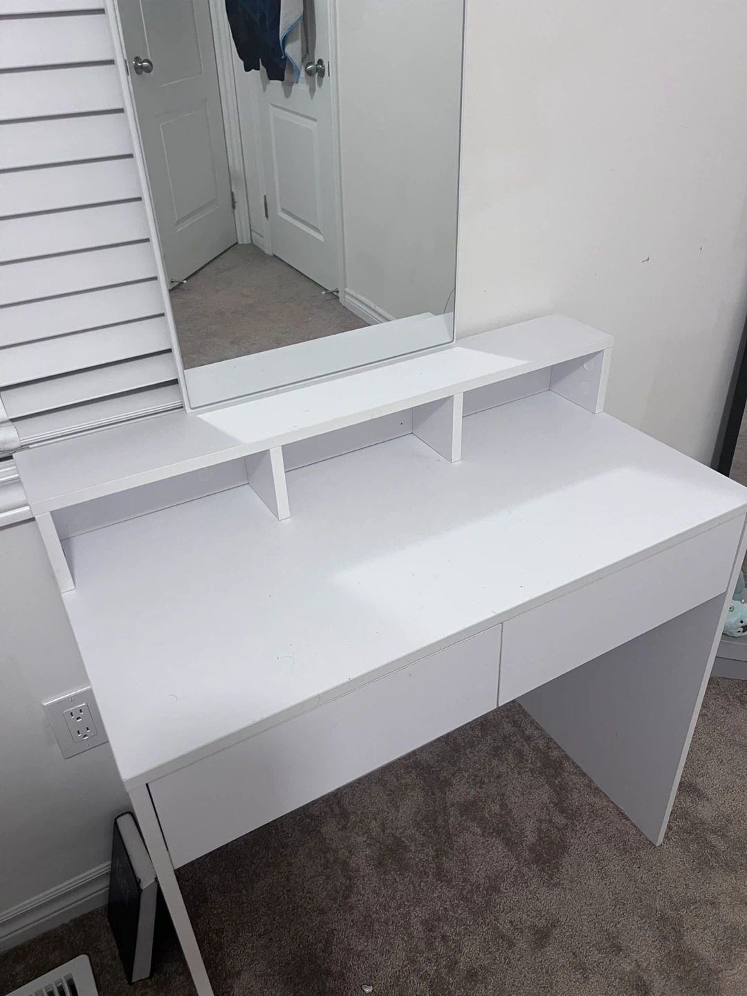 White Vanity Desk with Mirror - photo 2