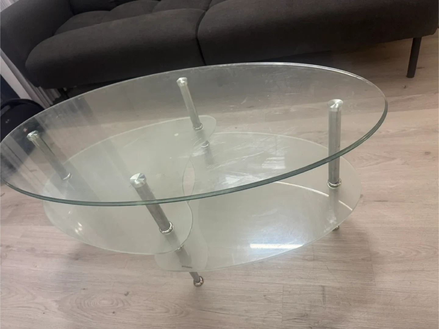 Oval Glass Coffee Table 🥕