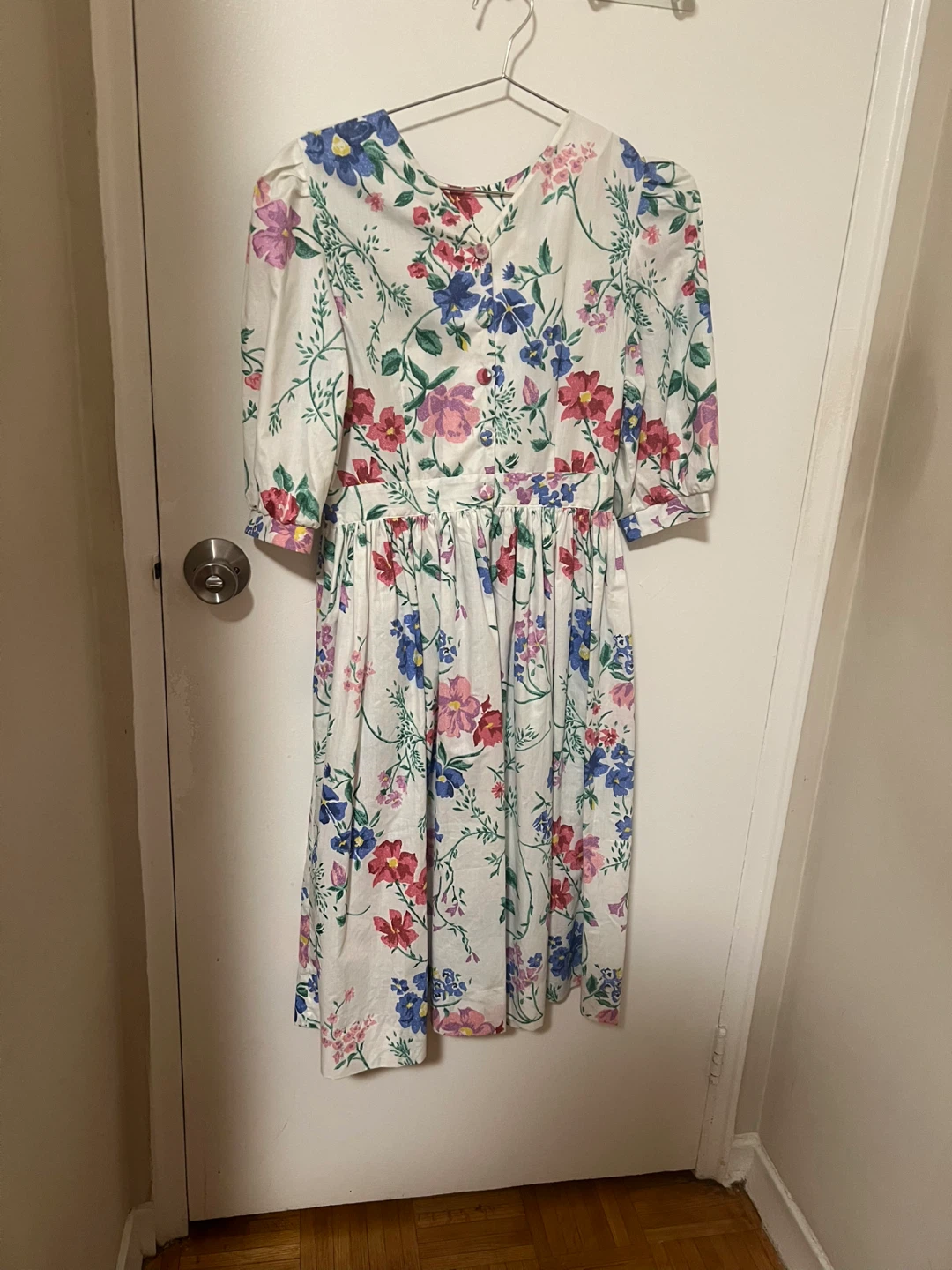 Floral vintage dress