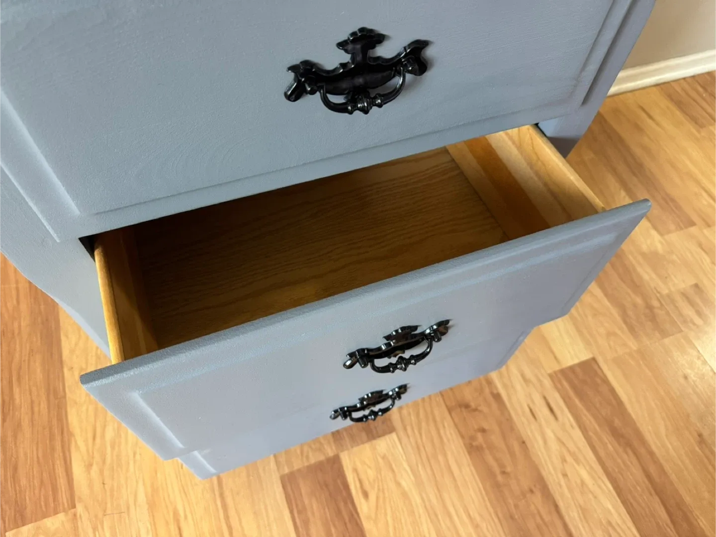 ✨🤎🩶Beautiful solid chest of drawers🤎🩶✨ image indicator(7)