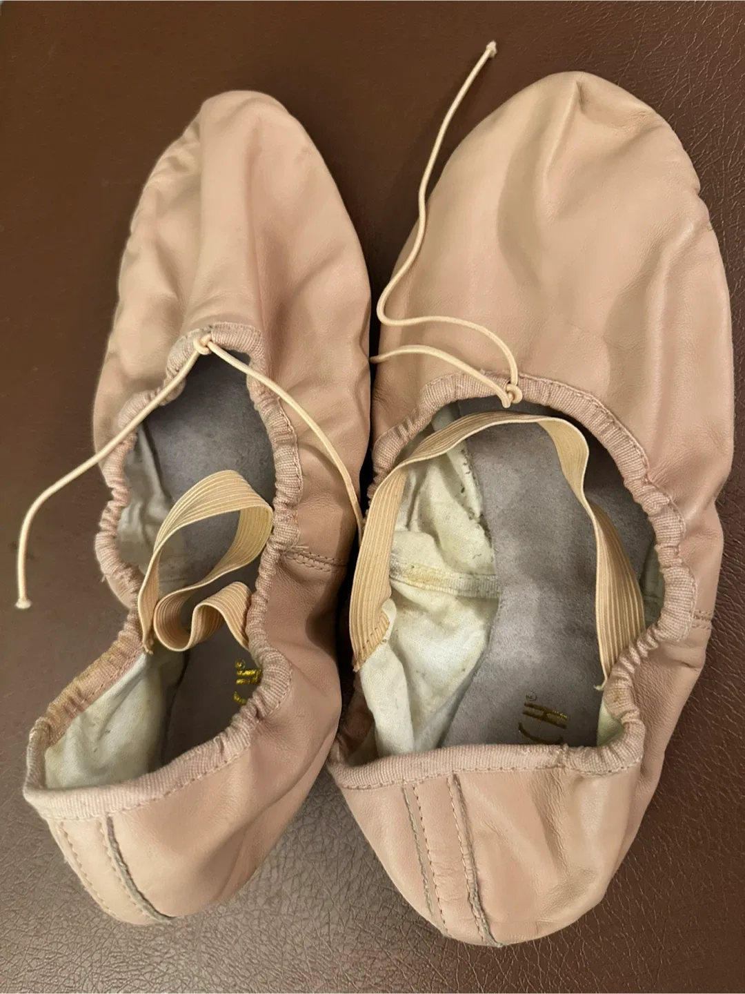 Bloch Ballet Shoes - Size 8C thumbnail