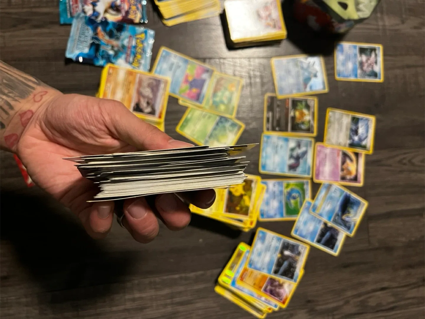 Pokémon cards collection image indicator(3)