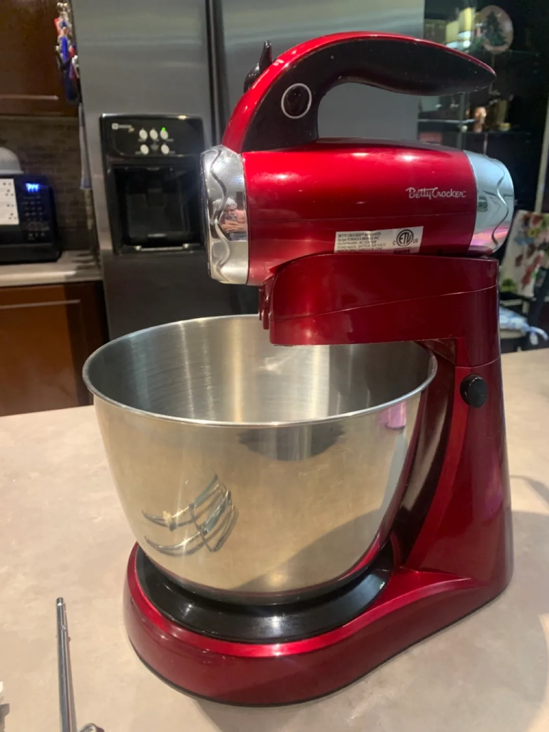 Betty Crocker Stand Mixer image indicator(2)