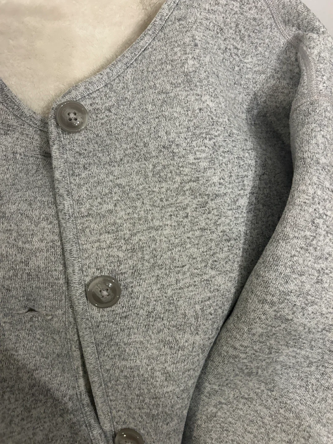 GU Fleece Lined Cardigan - Size M image indicator(2)