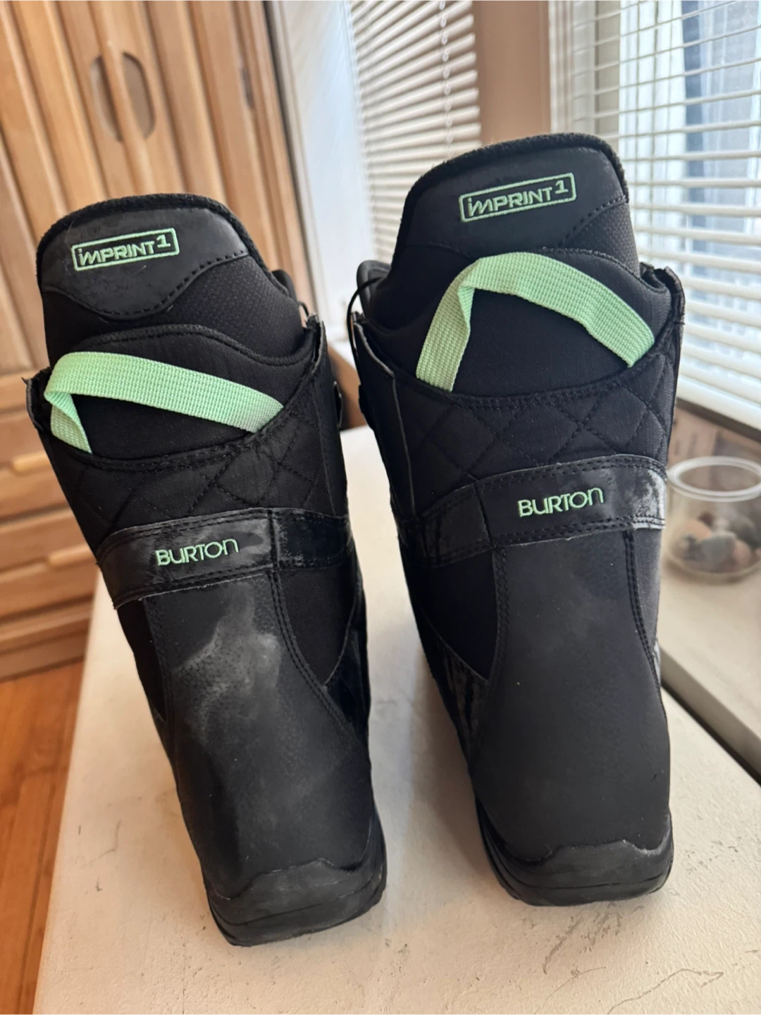 Burton 2015 WMS Mint Snowboarding Boots  8.5 - photo 3