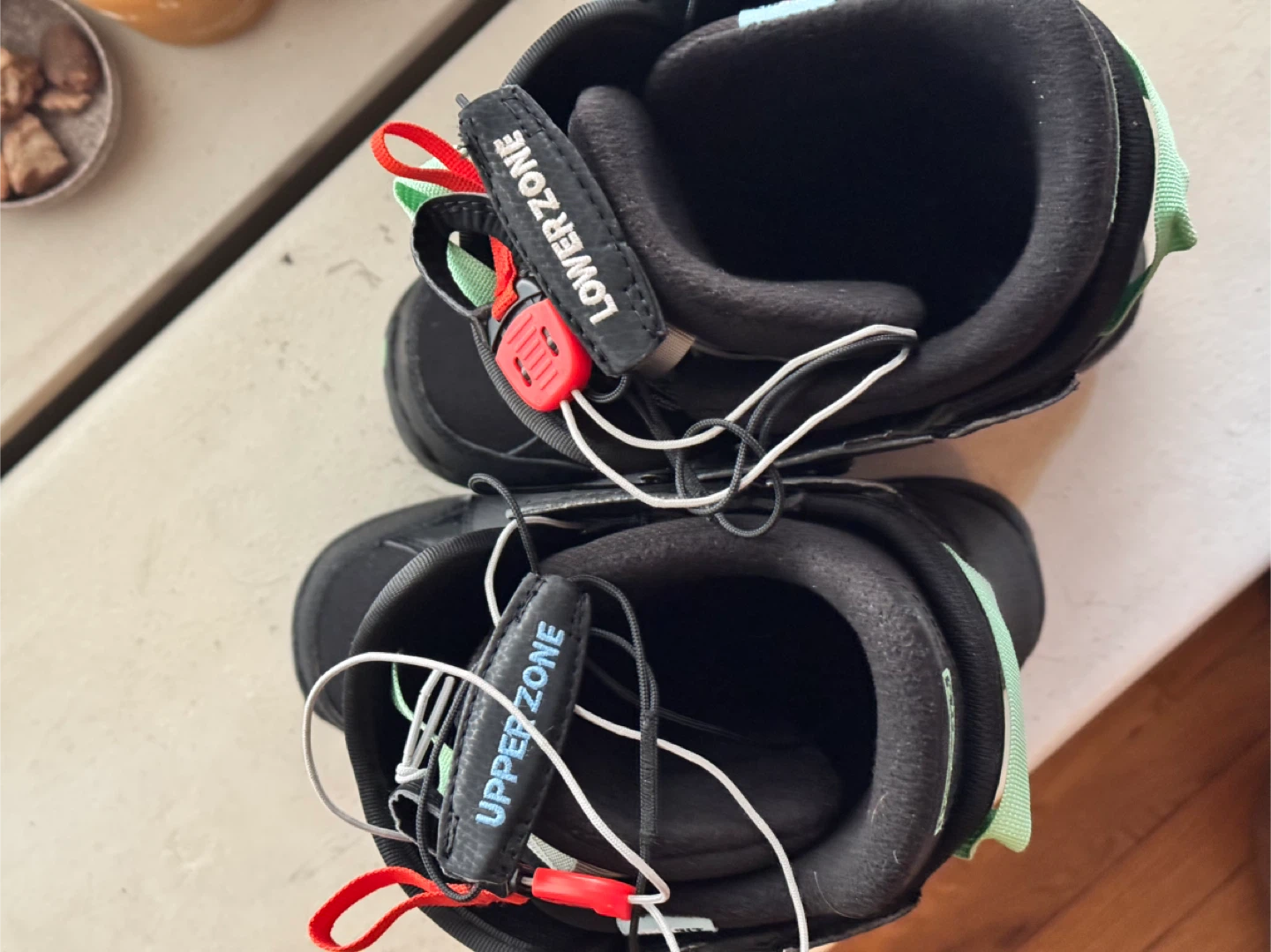 Burton 2015 WMS Mint Snowboarding Boots  8.5 - photo 4