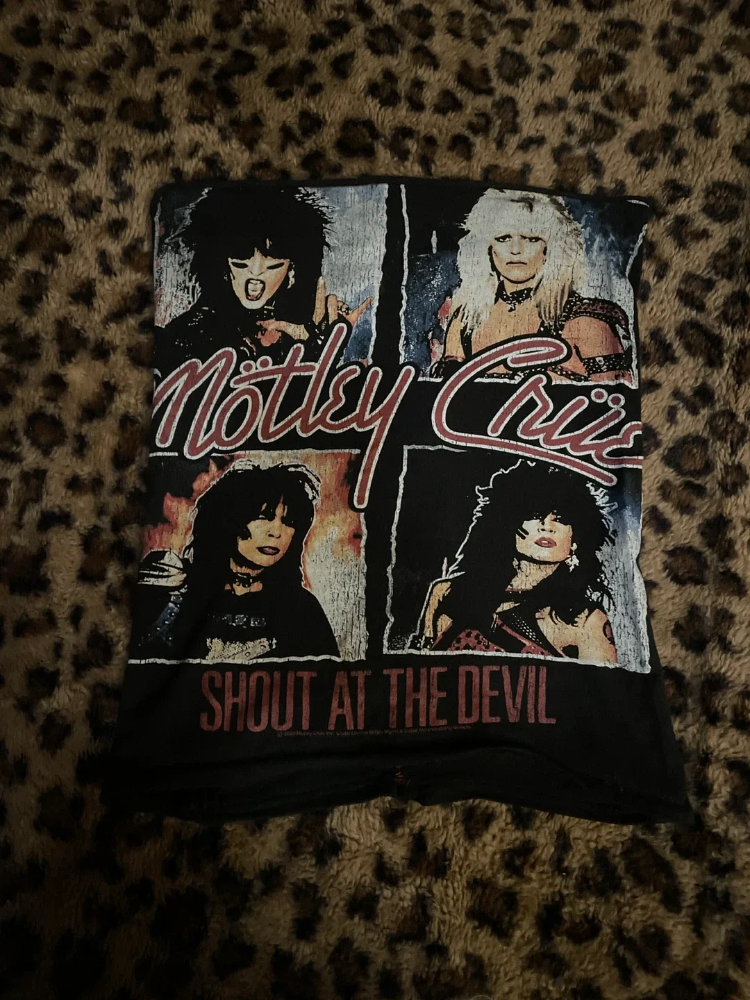 Mötley Crüe Shout at the Devil Tube Top thumbnail