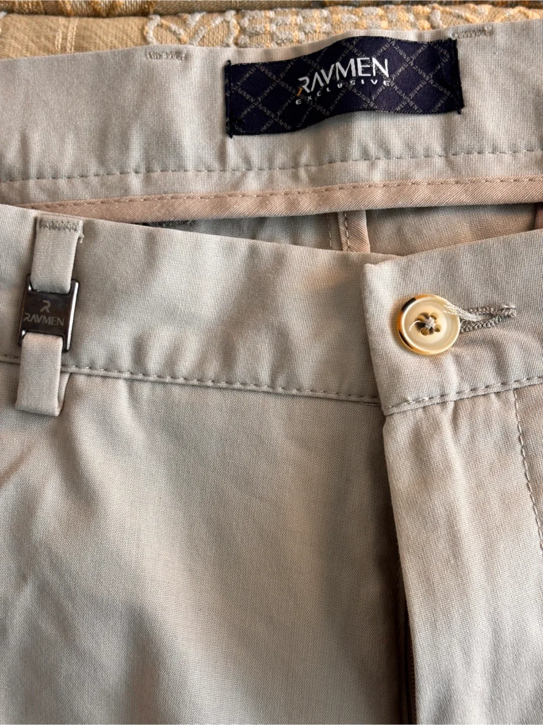 Burton Snow Pants - Size L image indicator(4)