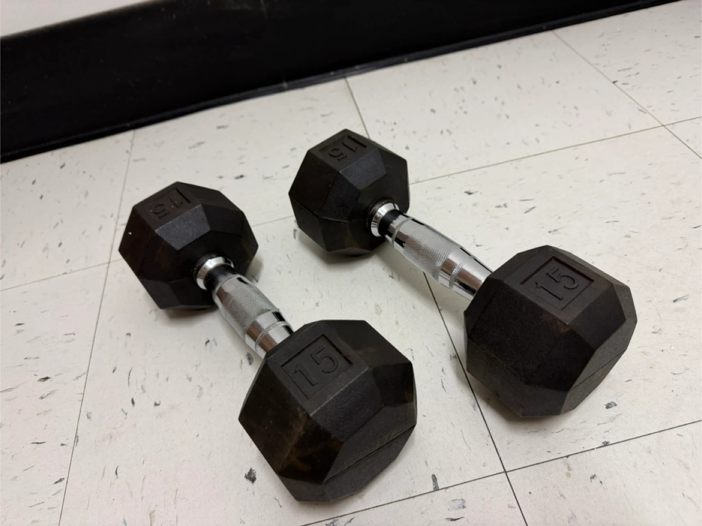 Pair of 15lb Dumbbells - photo 3