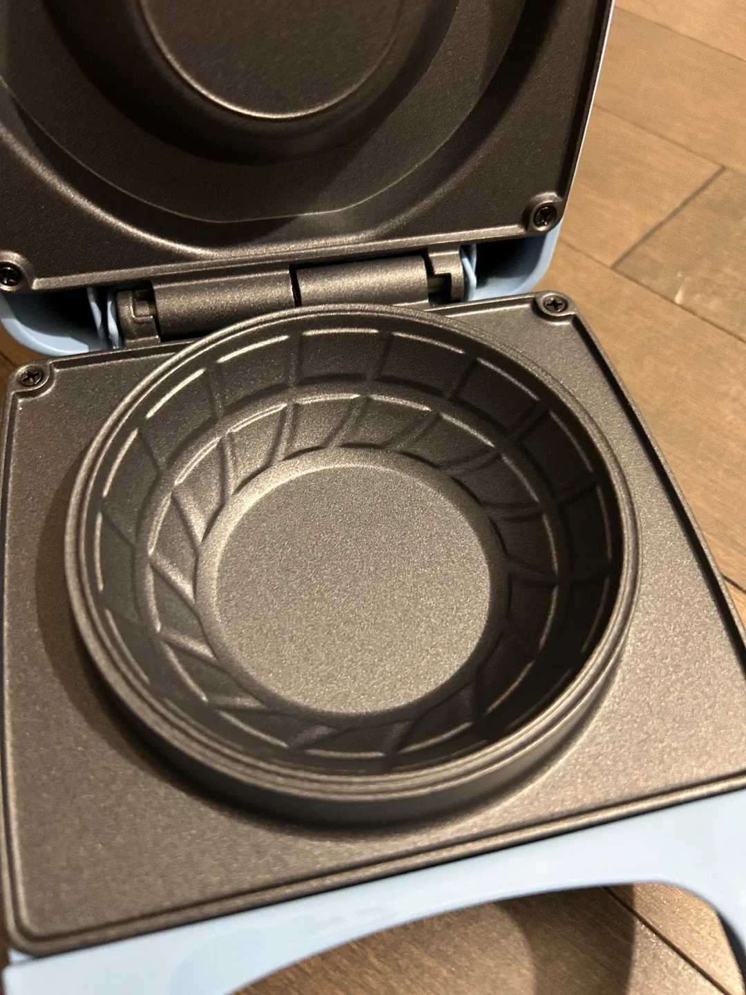 Rise by Dash Mini Bundt Cake Maker - Blue image indicator(3)