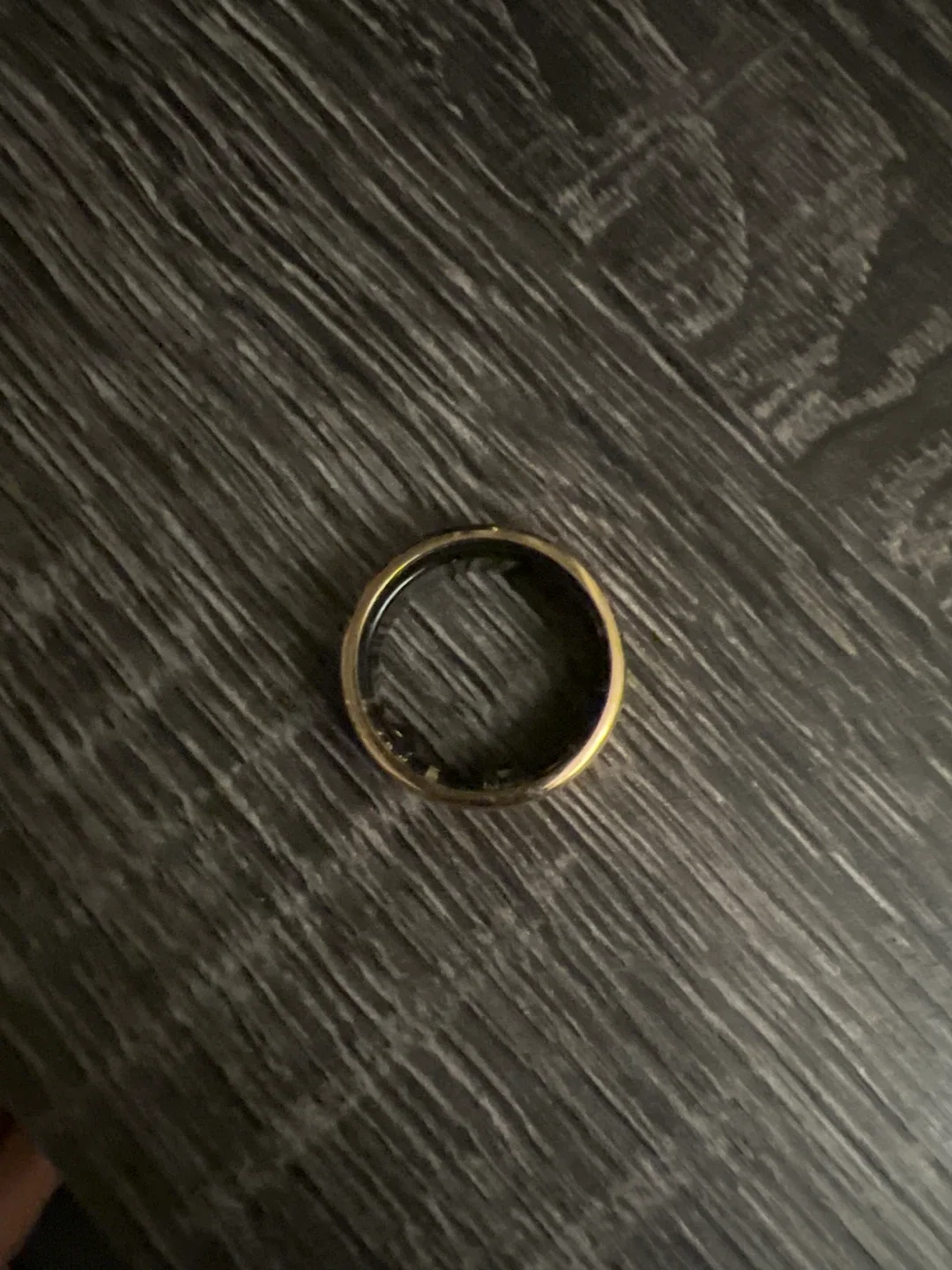 Oura Horizon Gold Smart Ring (Size 10) image indicator(2)