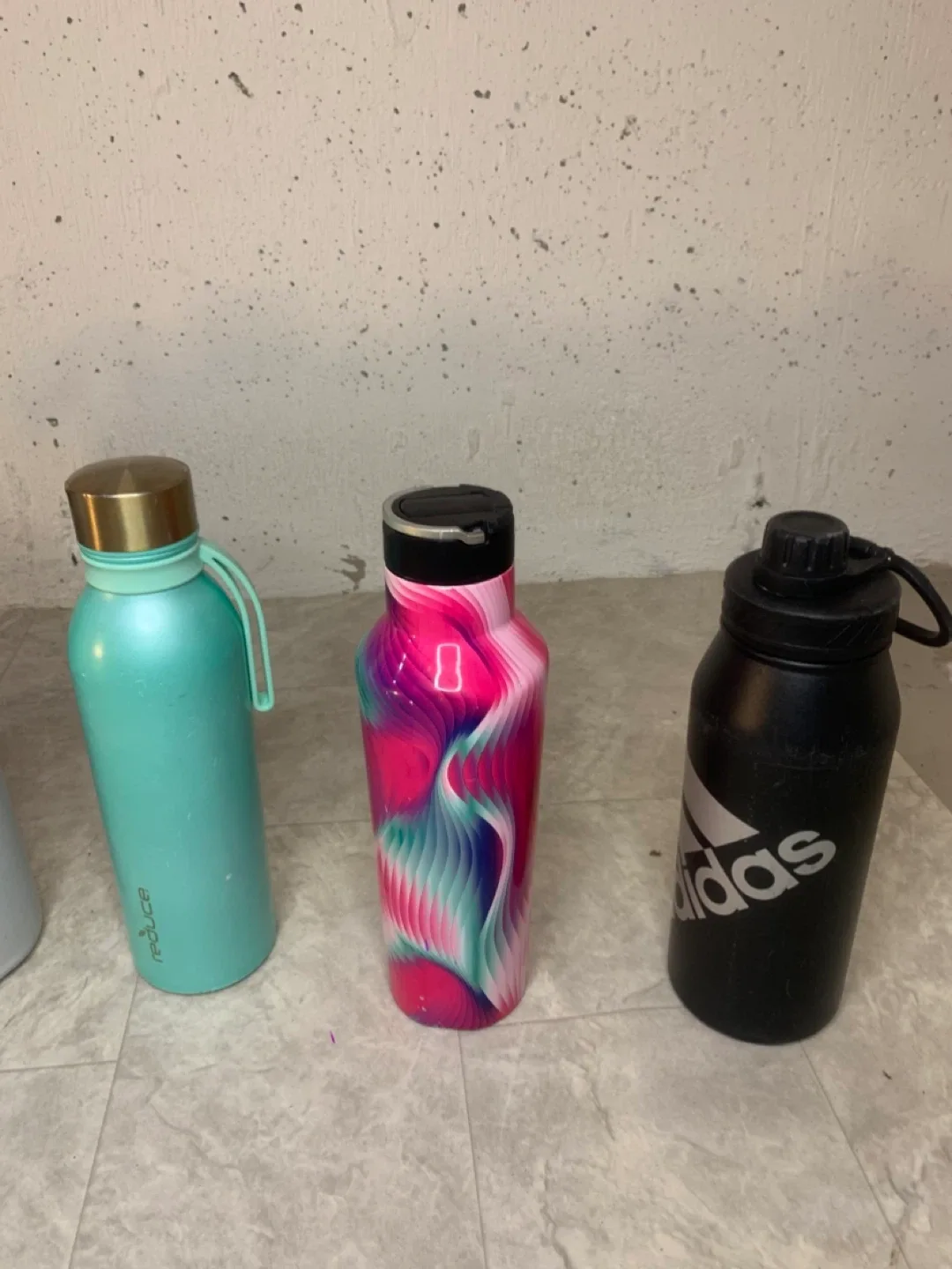 Variety of Stainless Steel Water bottles including ThermoFlask image indicator(6)