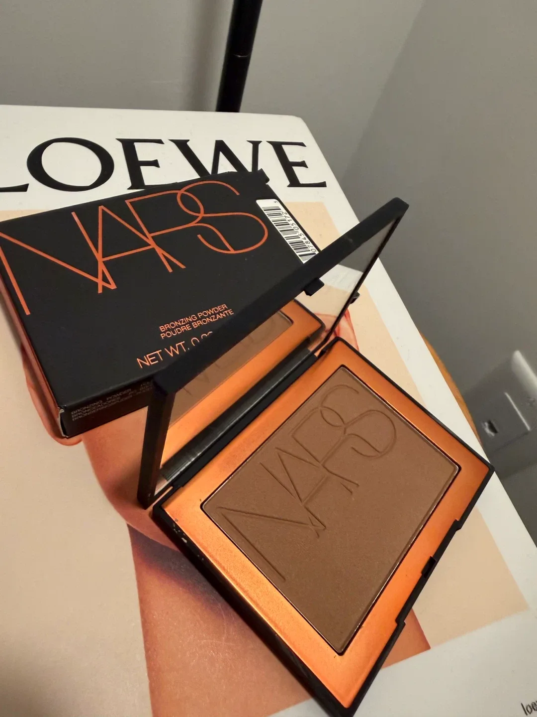 NARS Laguna Bronzing Powder image indicator(4)