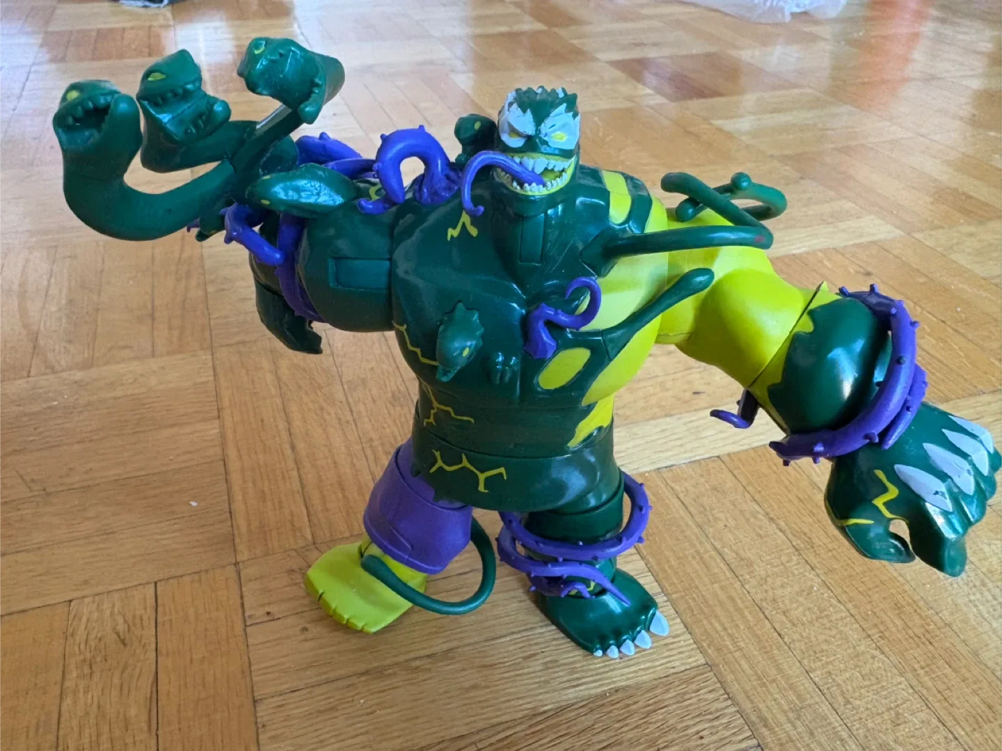 Marvel Venom Hulk Action Figure image indicator(2)