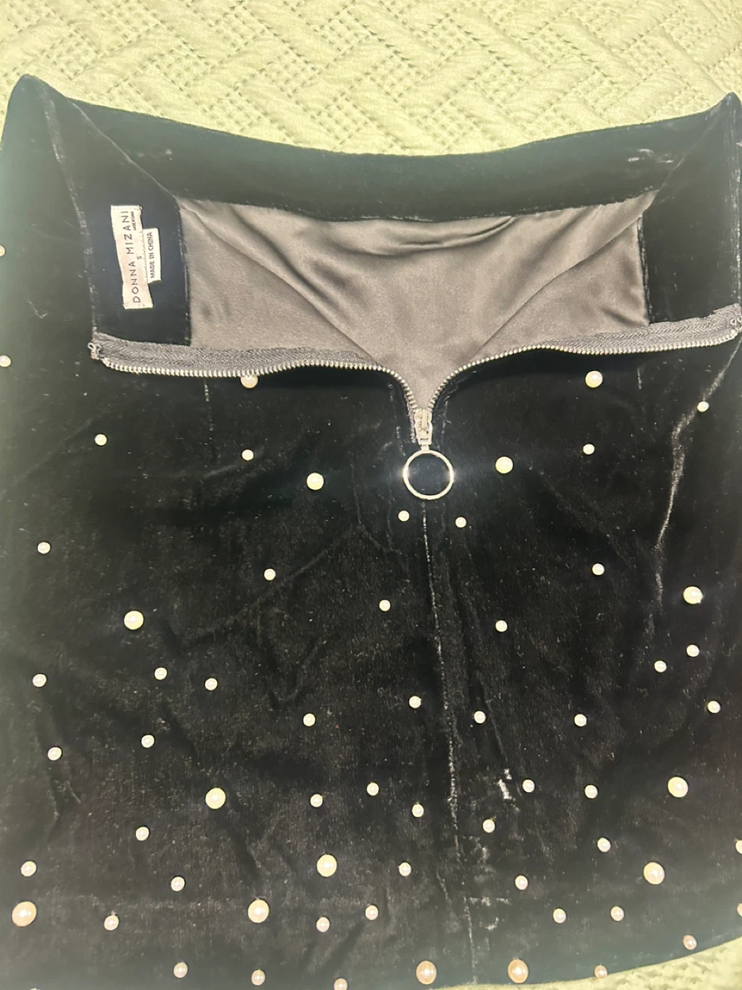 Donna Mizani Black Velvet Mini Skirt Size S - photo 3