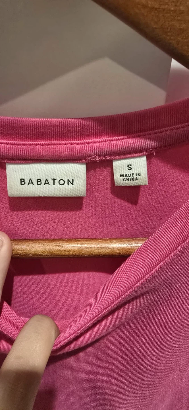 Babaton Pink T-Shirt - Size Small - photo 2