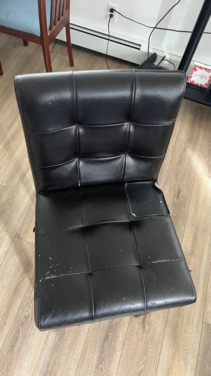 Black Faux Leather Bar Stool image indicator(3)