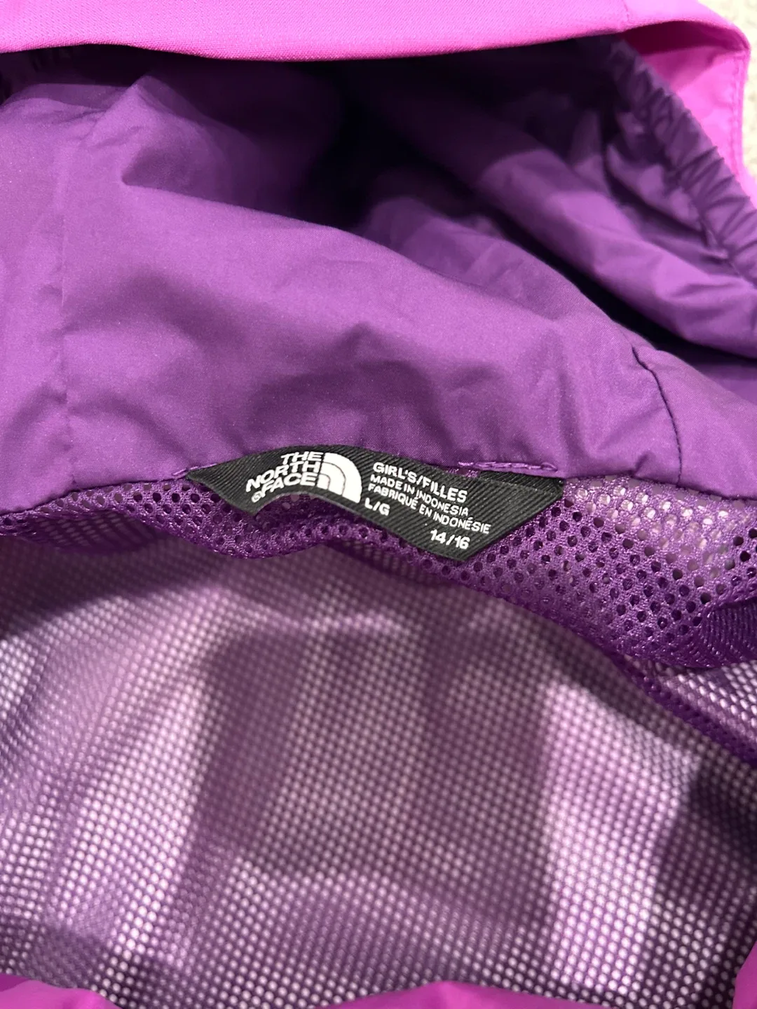 The North Face Girls' L/G Jacket - Purple image indicator(3)