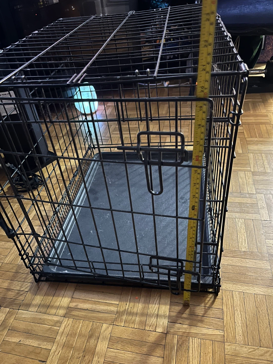 Small Dog Crate also have a large cage for sale - photo 3