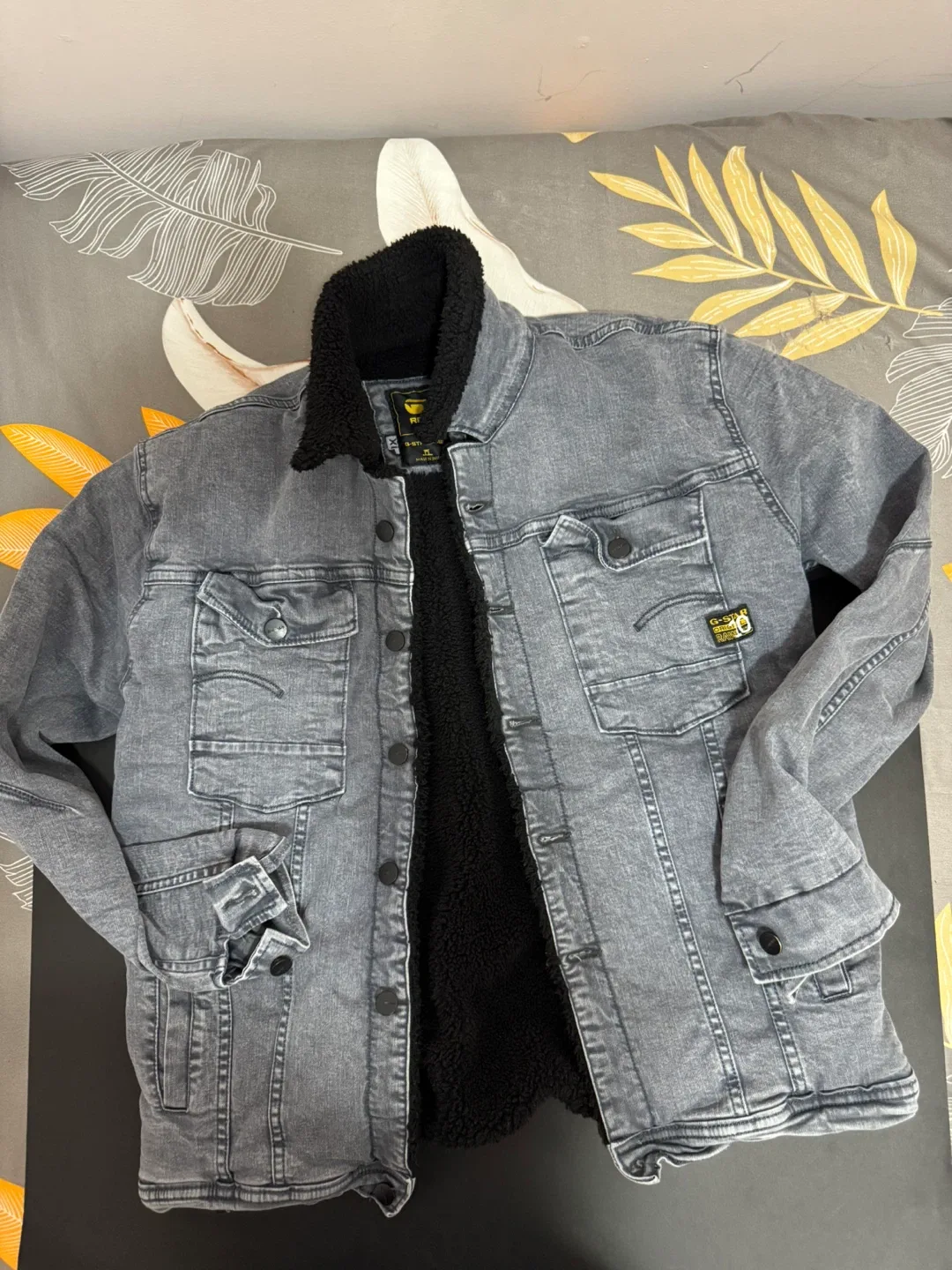 Clothing Lot – Mostly Brand New & Like New image indicator(6)