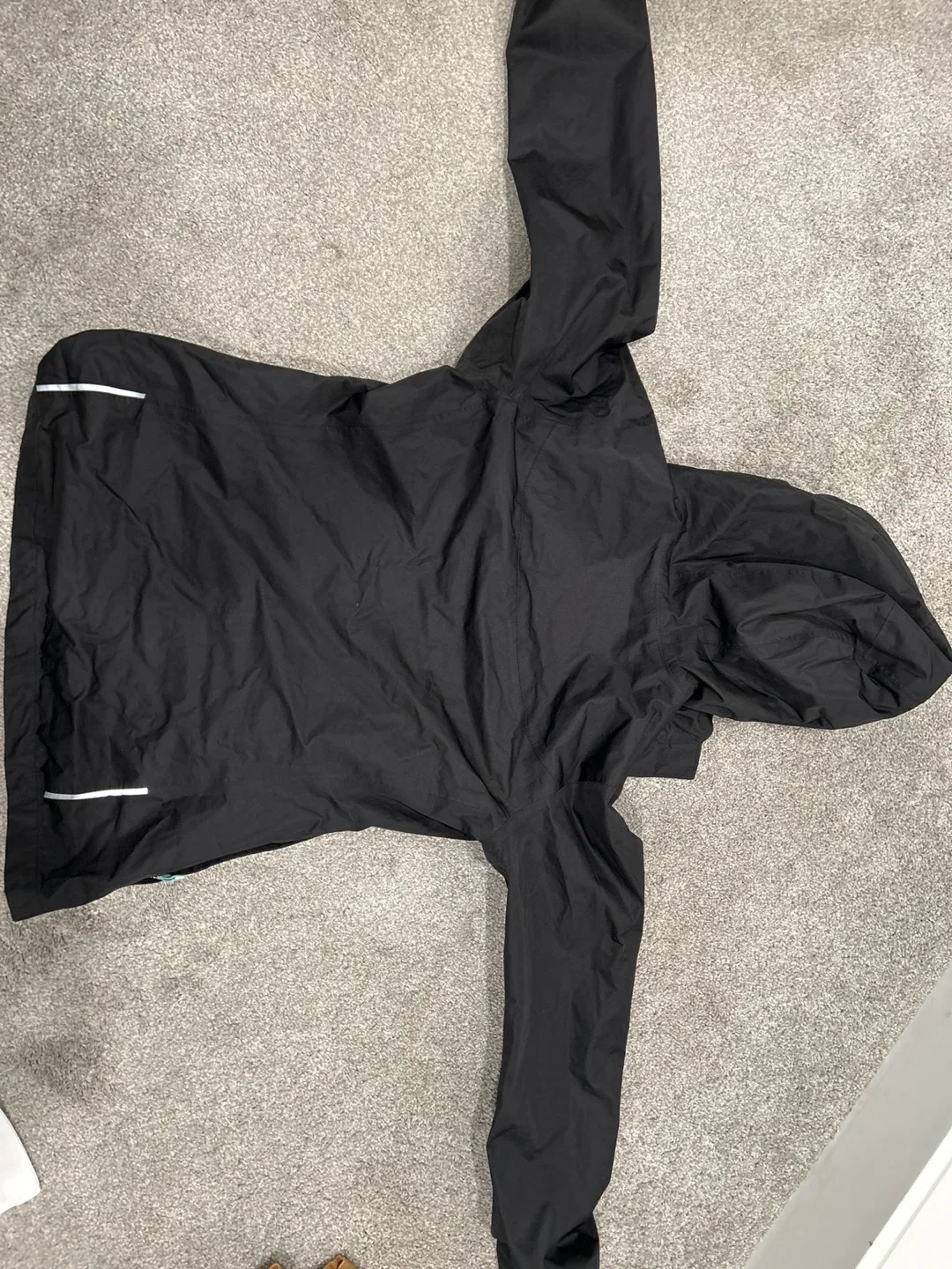 MEC Youth Rain Jacket - Size 12 image indicator(2)