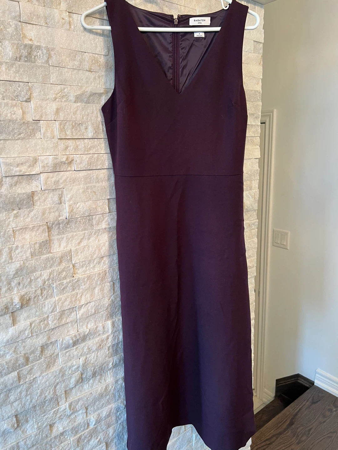 Aritzia Babaton Dress - Size 4 - photo 2