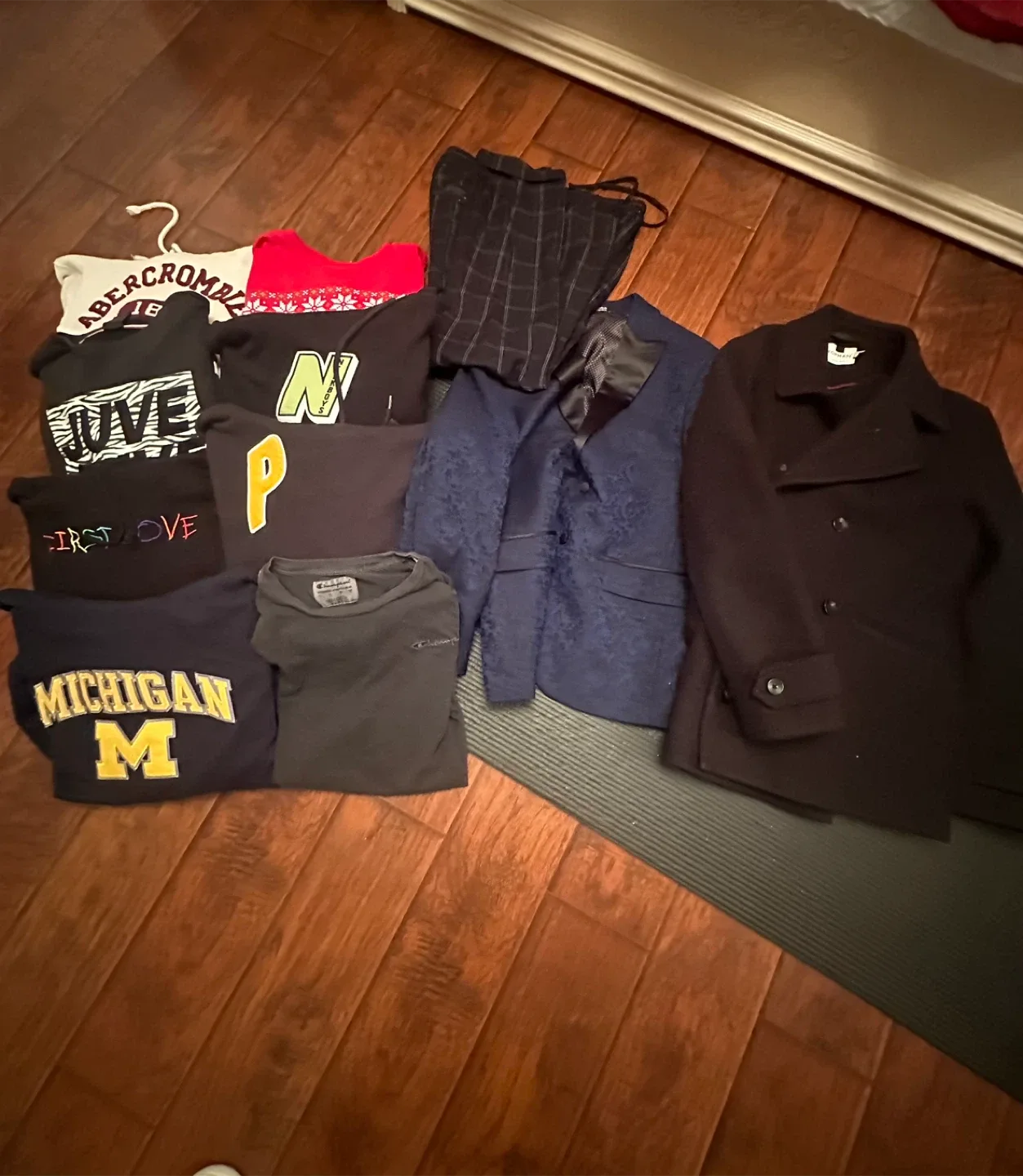 Assorted Clothing Lot: Sweaters, Jacket, Blazer